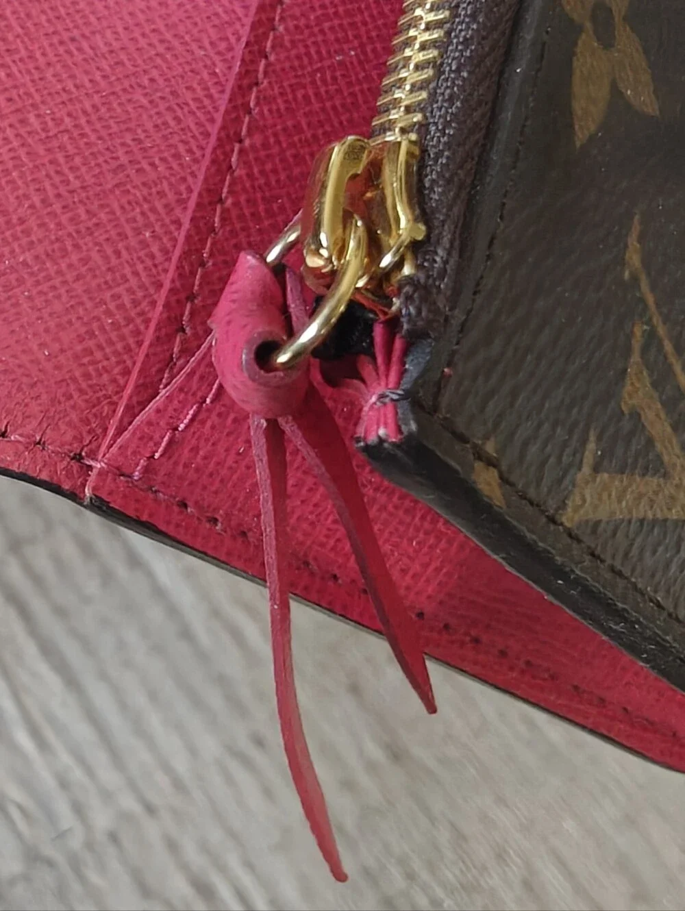 Used LV Louis Vuitton Monogram Rosalie Coin Purse Fuchsia Hot Stampped